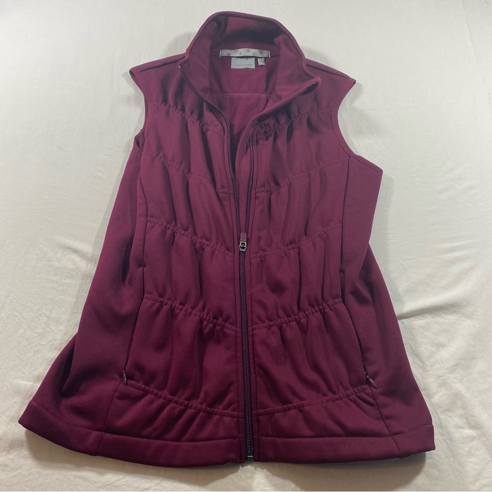 ATHLETA Vest Woman’s Medium fleece winter Zip Pockets Zip front Feminine Vest